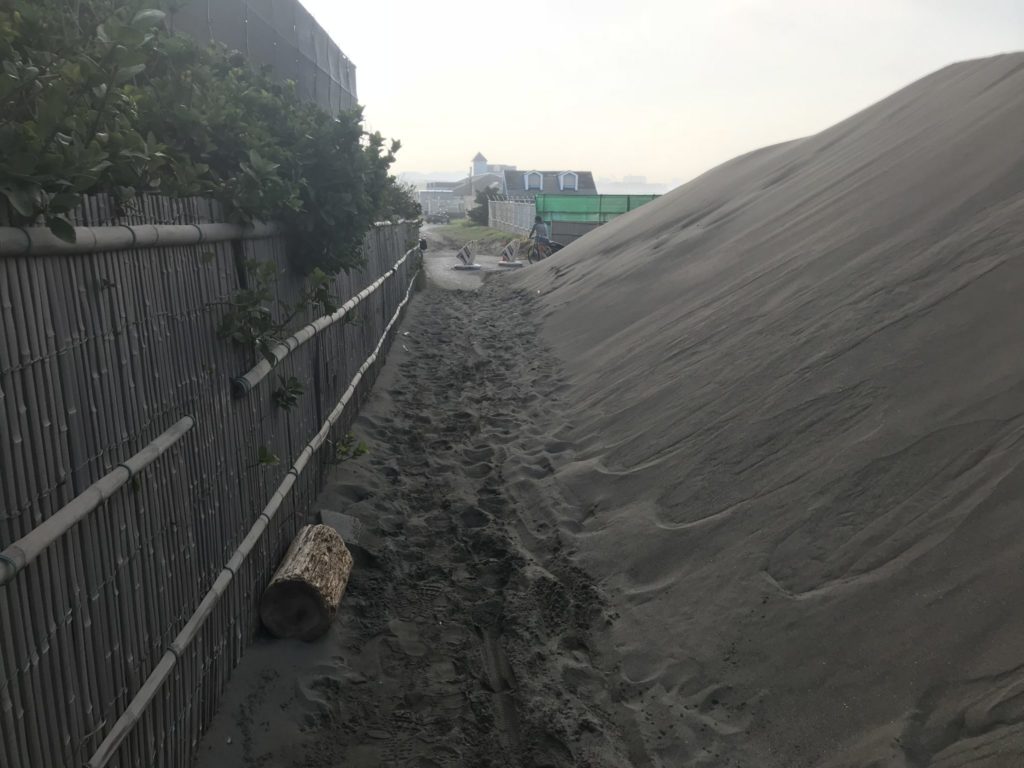 湘南サイクリングコースの堆砂問題
