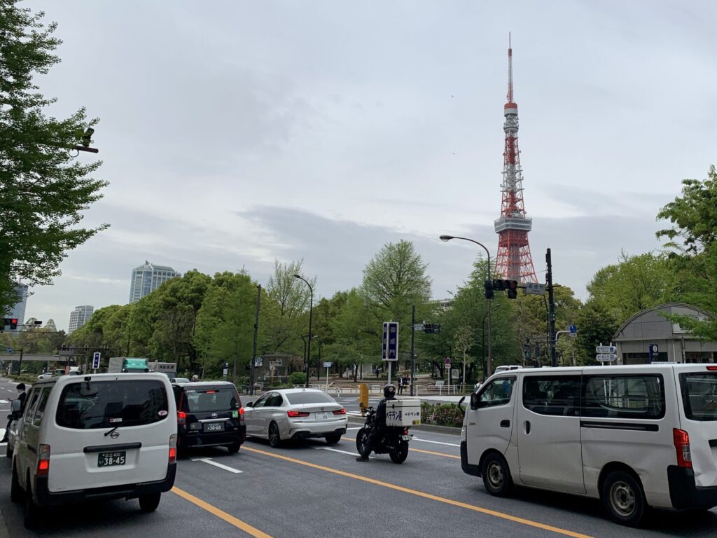 東京マラソンコースをランニング、東京タワーが見える