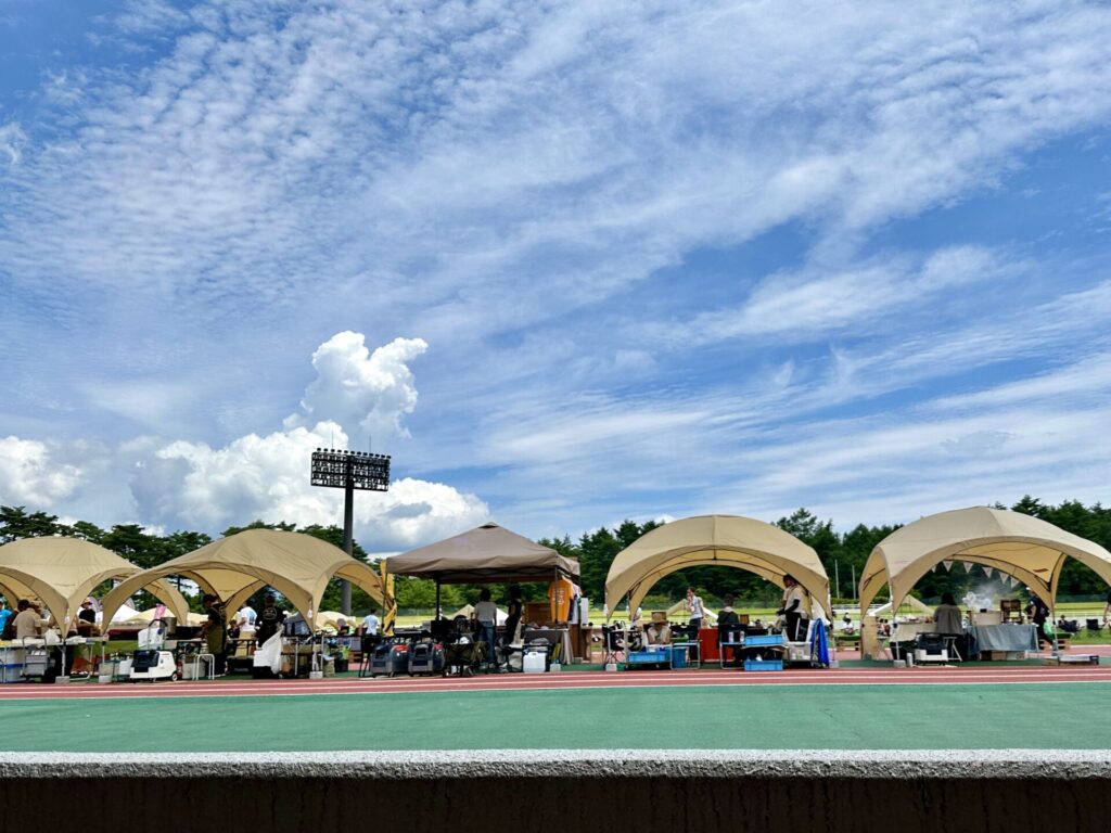 富士登山競走のメイン会場の出店