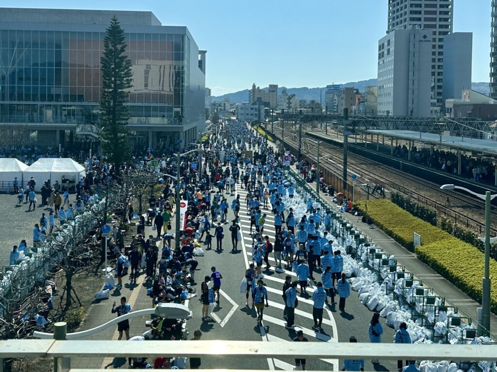 静岡マラソンのゴール後は駅直結