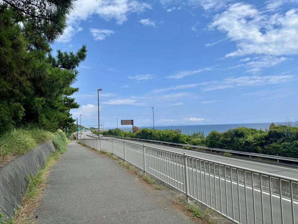 二宮から大磯へ太平洋岸自転車道をランニング