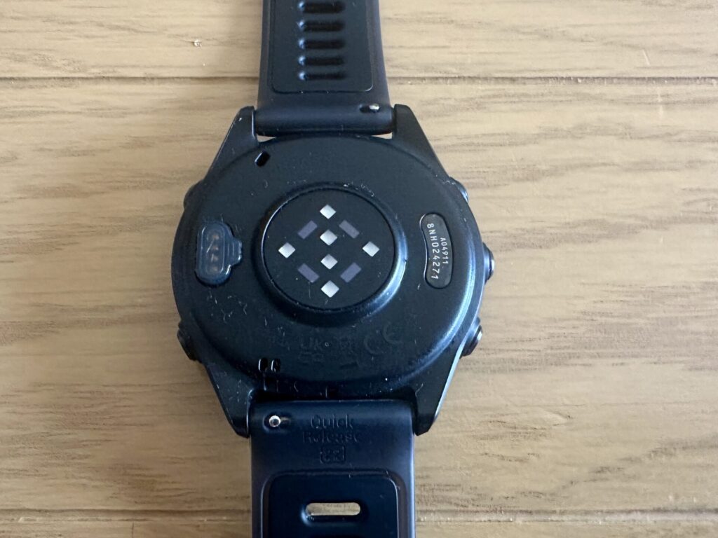 Forerunner 570のレビュー、心拍計は第5世代で正確