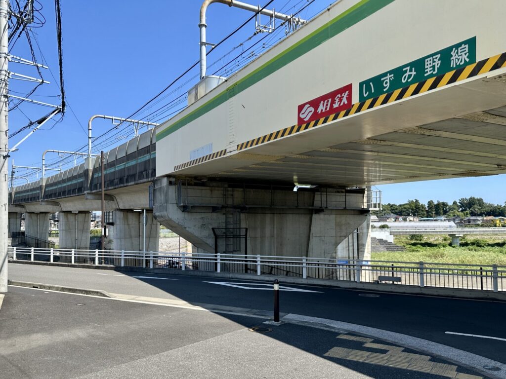 湘南台駅から境川沿いで江ノ島を目指す
