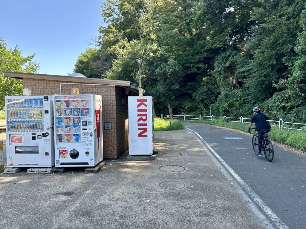 境川サイクリングコースをランニングで給水所