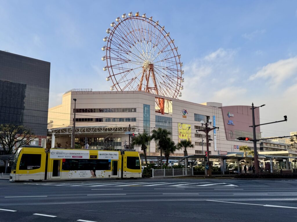 駅ビルに観覧車が鹿児島駅