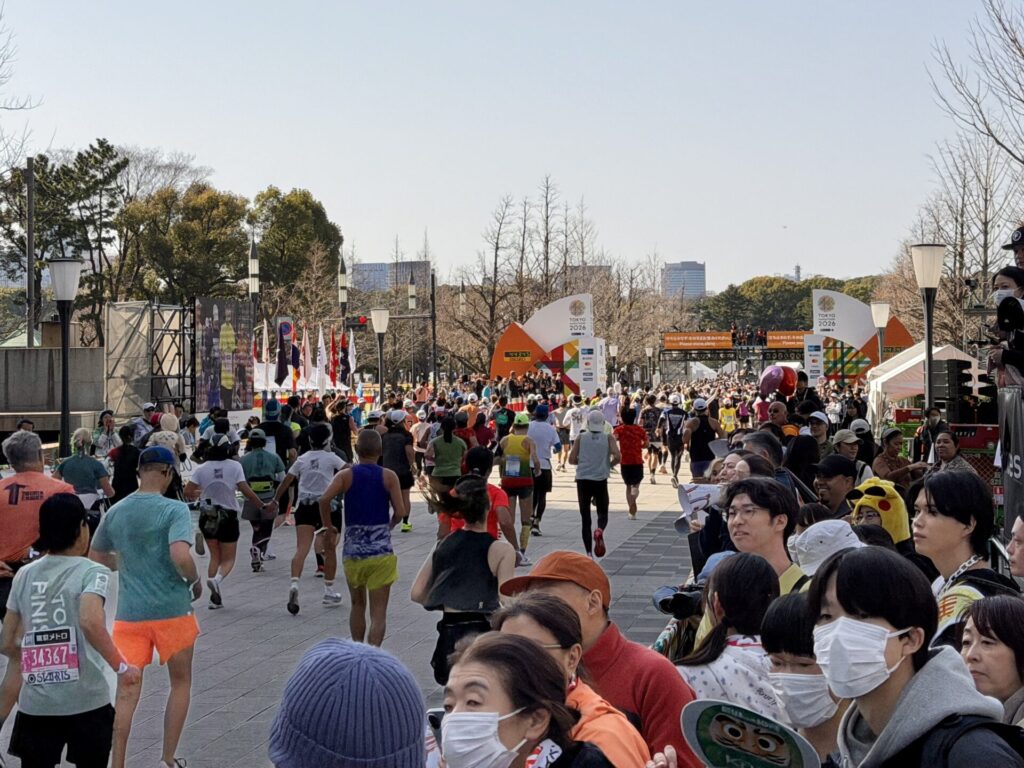 東京マラソン、ゴール直前