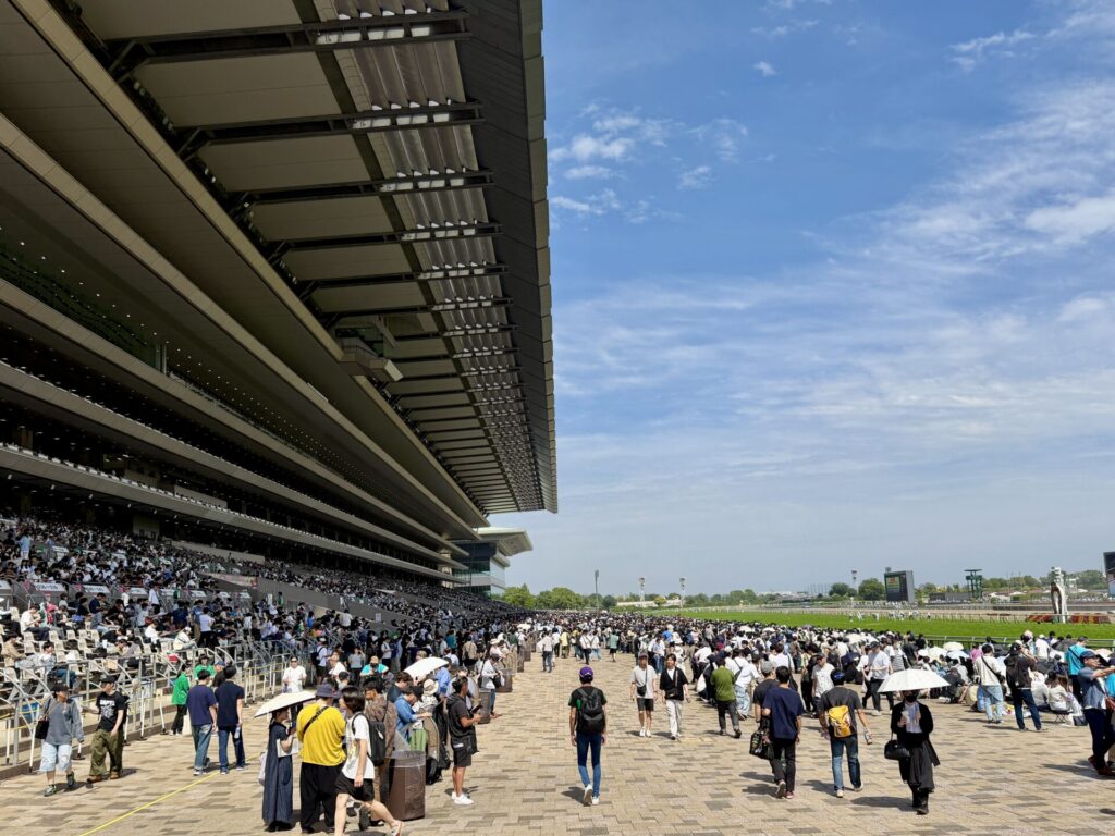 東京競馬場へランニングで訪問